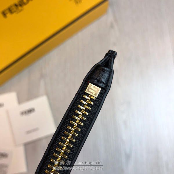 FENDI最新款手包 原單品質 進口小牛皮 小怪獸 芬迪手拿包 logo皮信封手包  fdz2121